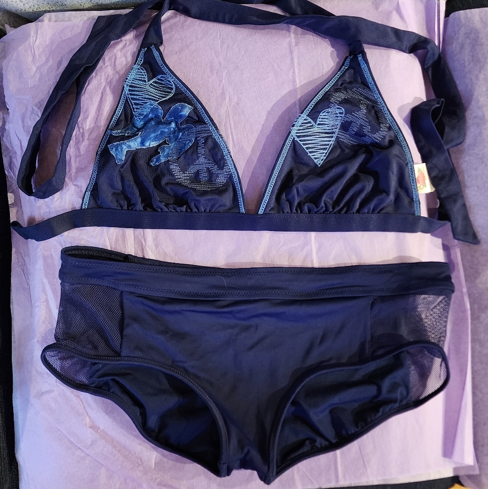Lucky Brand  Peace Top, DKNY Blue Mesh Bikini Bottom. Set.